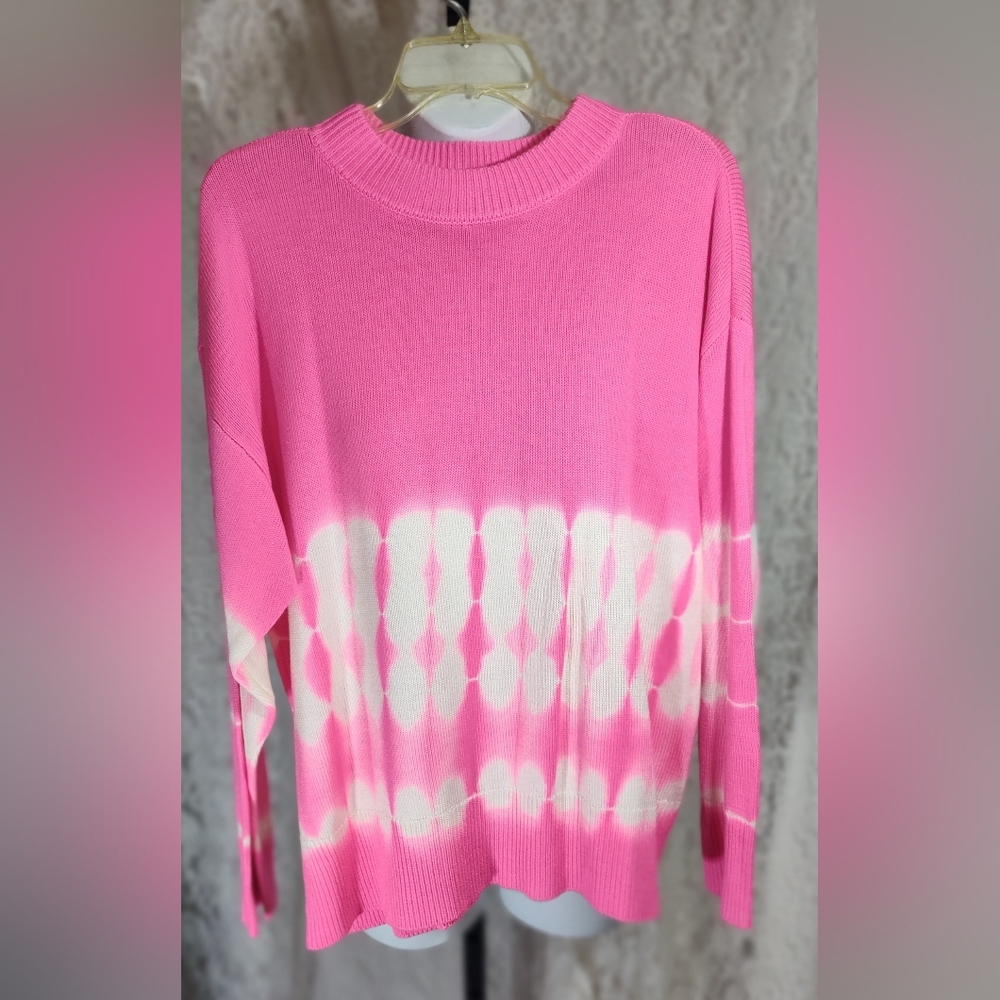Crown & Ivy Vibrant Pink Ivory Sweater Nwot
